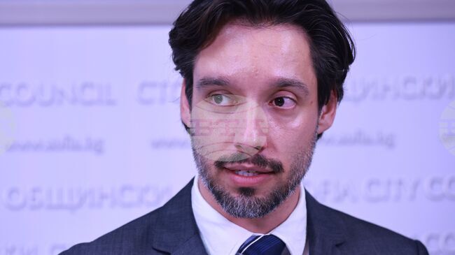 Сливането на Четвърта с Втора градска болница ще стане без съкращения и със запазване на дейността, каза Борис Бонев от "Спаси София"