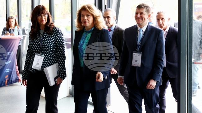 В Медийната среща на върха на Европейския съюз за радио и телевизия в София участват 150 делегати от 47 медийни организации