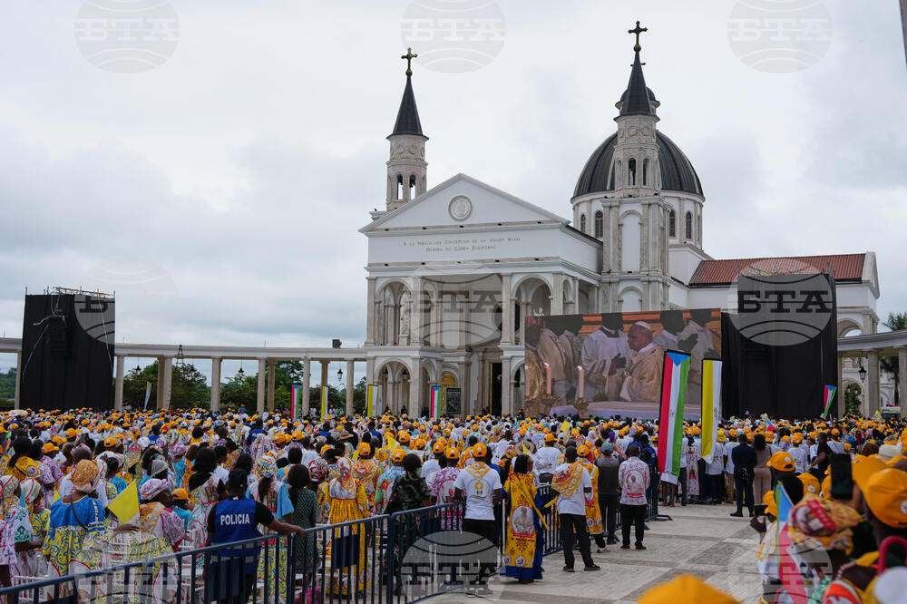 Equatorial Guinea Africa Pope