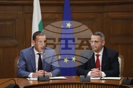 Иван Христанов - Васил Терзиев - меморандум - подписване