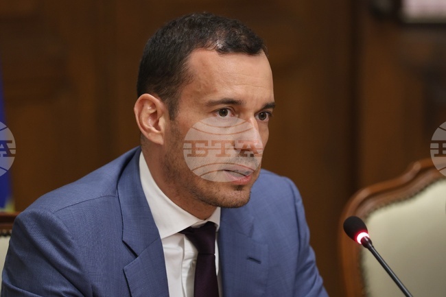 Кметът на София Васил Терзиев върна за ново разглеждане решението на СОС за строителството на 22-етажна сграда в "Младост" 