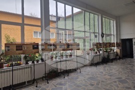 Разград - Регионална библиотека „Проф. Боян Пенев“ - изложба - учени