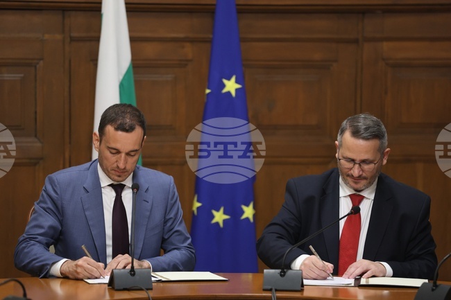 Иван Христанов - Васил Терзиев - меморандум - подписване 