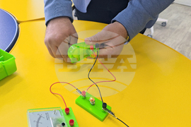 Летница - Средно училище „Бачо Киро“ - STEM център