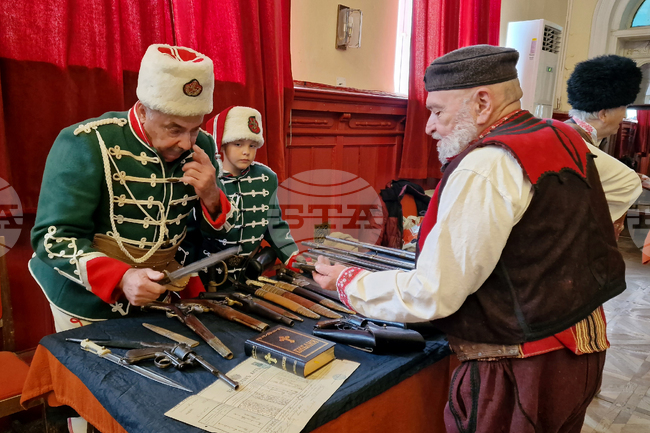 Шумен - Априлско въстание - кръгла маса