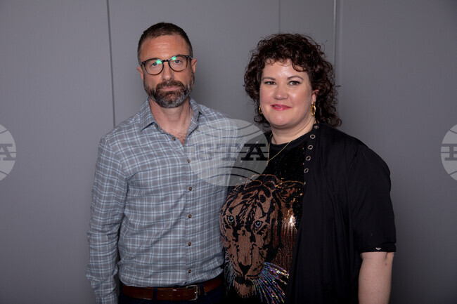 Rachel Reid and Jacob Tierney Portrait Session