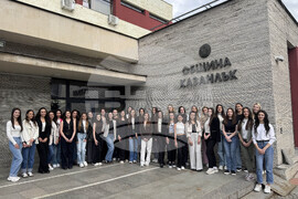 Казанлък - конкурс „Царица Роза“ - участници - среща