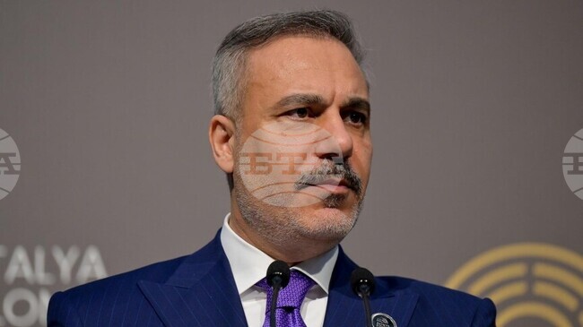 АА: Турският външен министър заминава на двудневно официално посещение във Великобритания в четвъртък