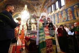 Храм „Св. вмчца Неделя“ - Лазар Български - мощи