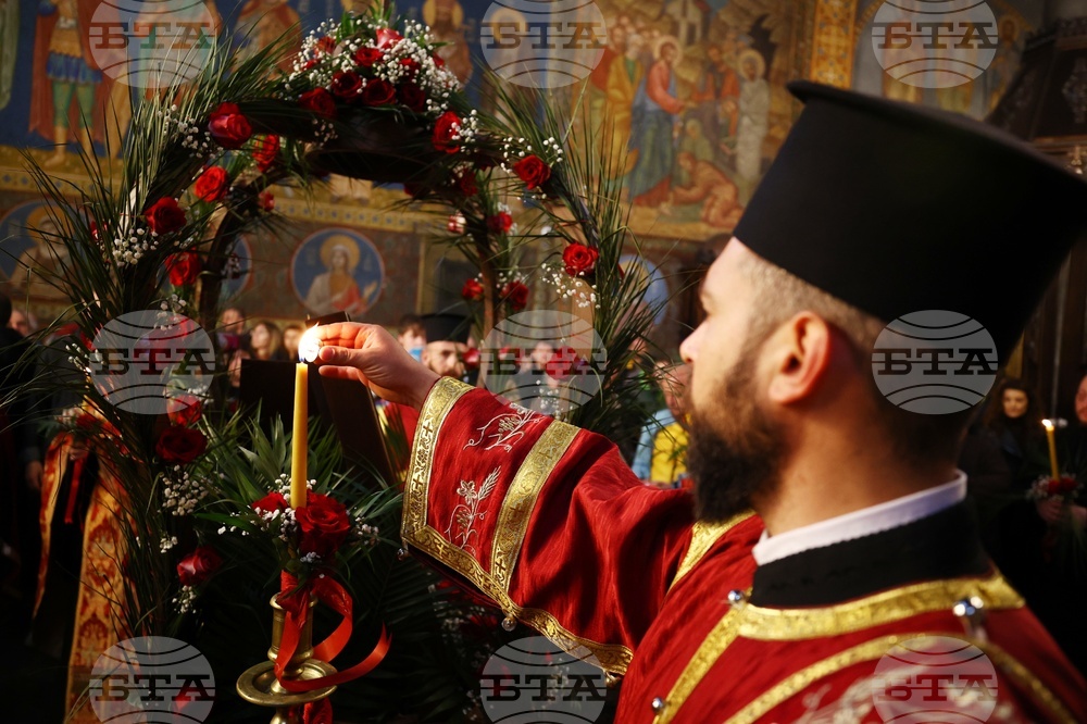 Храм „Св. вмчца Неделя“ - Лазар Български - мощи