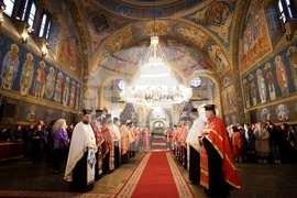 Храм „Св. вмчца Неделя“ - Лазар Български - мощи