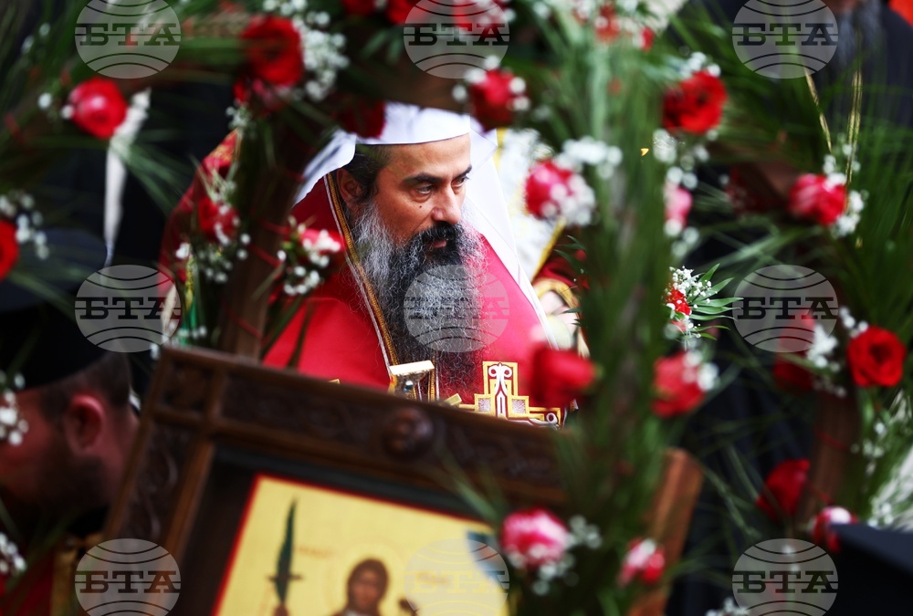 Храм „Св. вмчца Неделя“ - Лазар Български - мощи