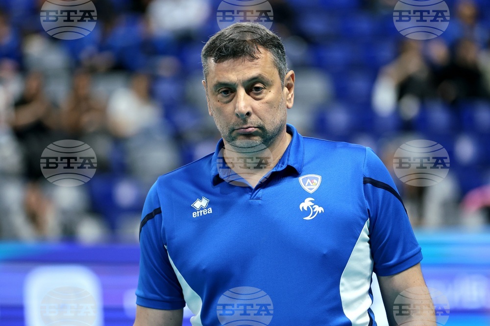 Волейбол - „Левски“ - „Нефтохимик 2010“