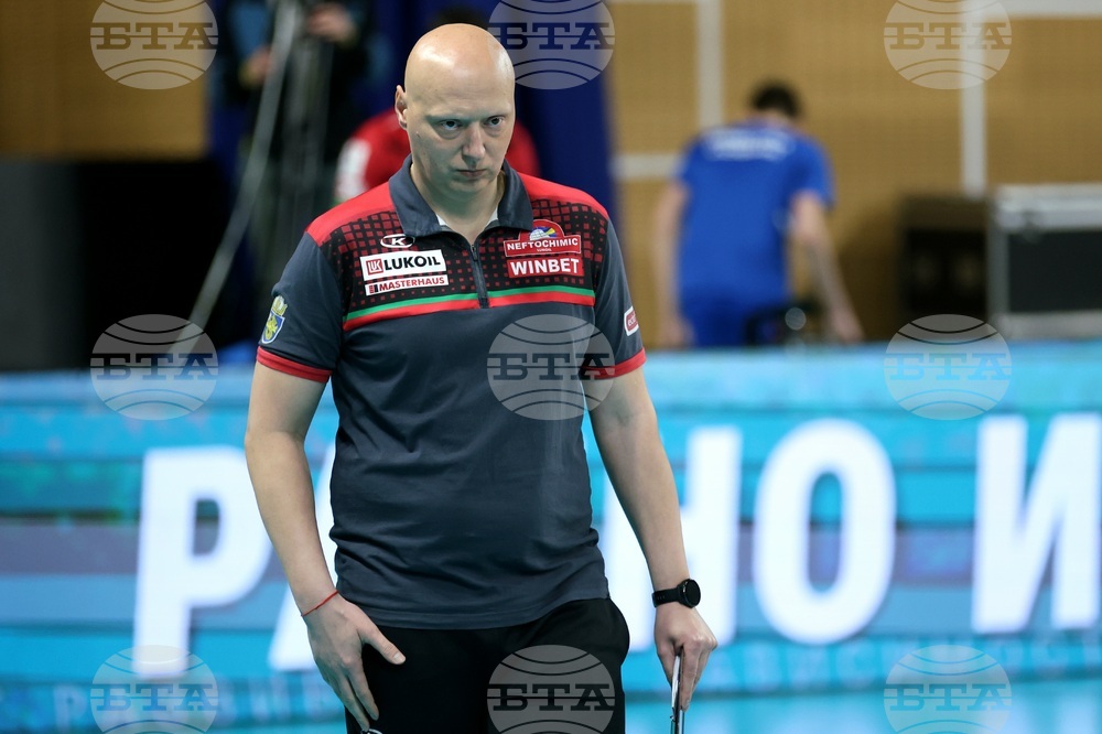 Волейбол - „Левски“ - „Нефтохимик 2010“