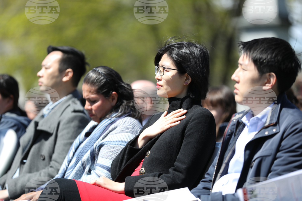 Immigrants Naturalization Ceremony