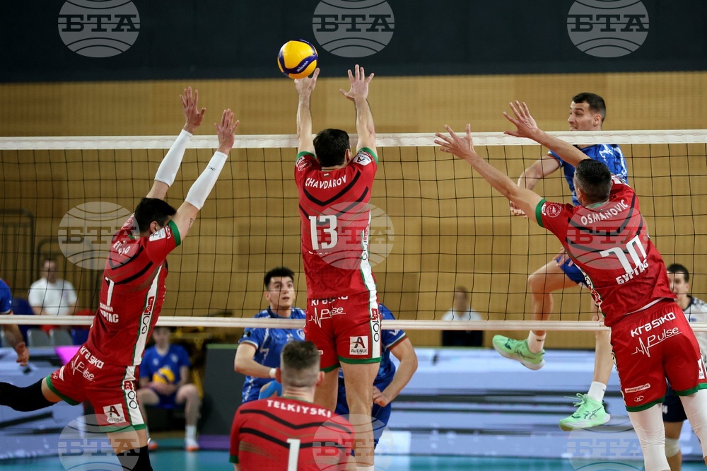 Волейбол - „Левски“ - „Нефтохимик 2010“