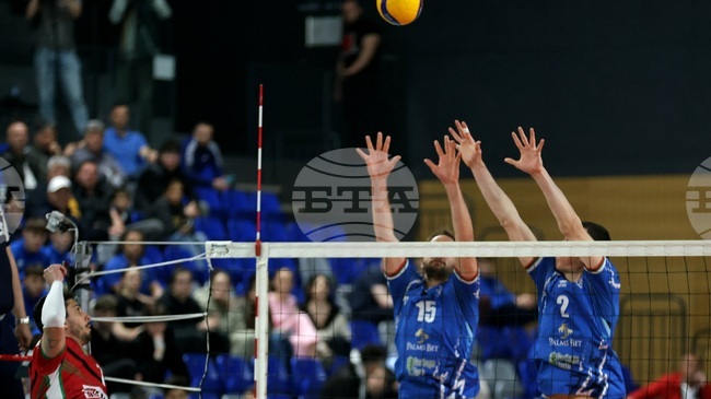 Левски постигна втора победа срещу Нефтохимик 2010 във финала на мъжкия волейболен шампионат на България