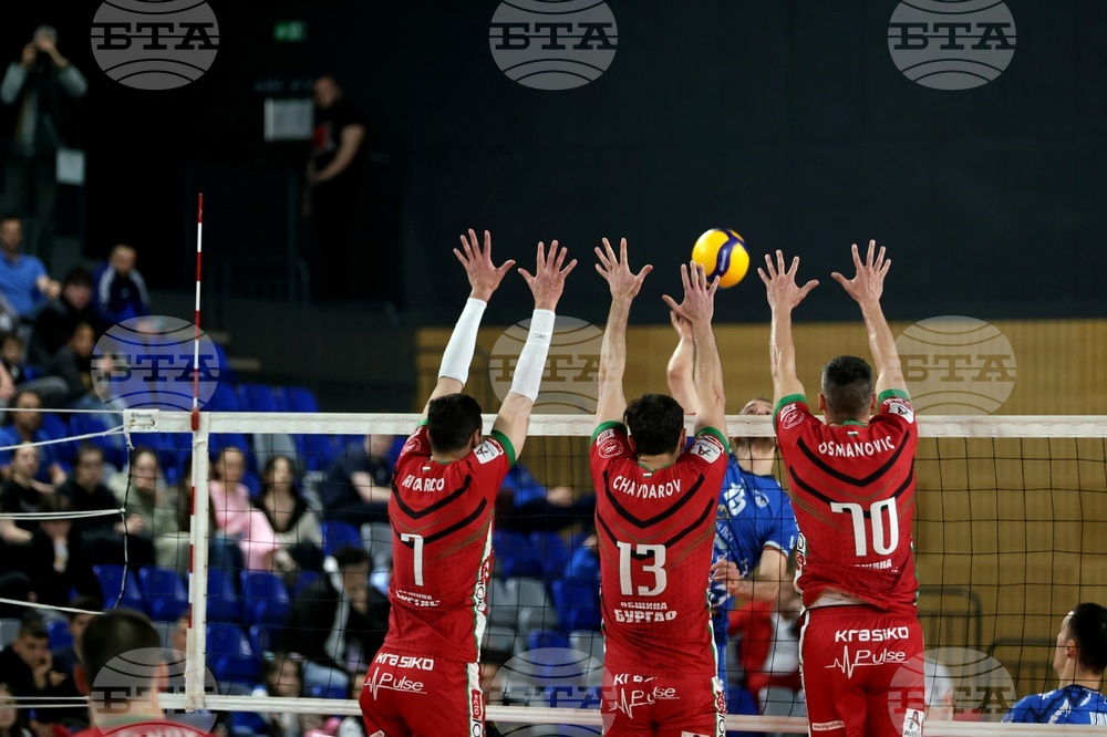 Волейбол - „Левски“ - „Нефтохимик 2010“