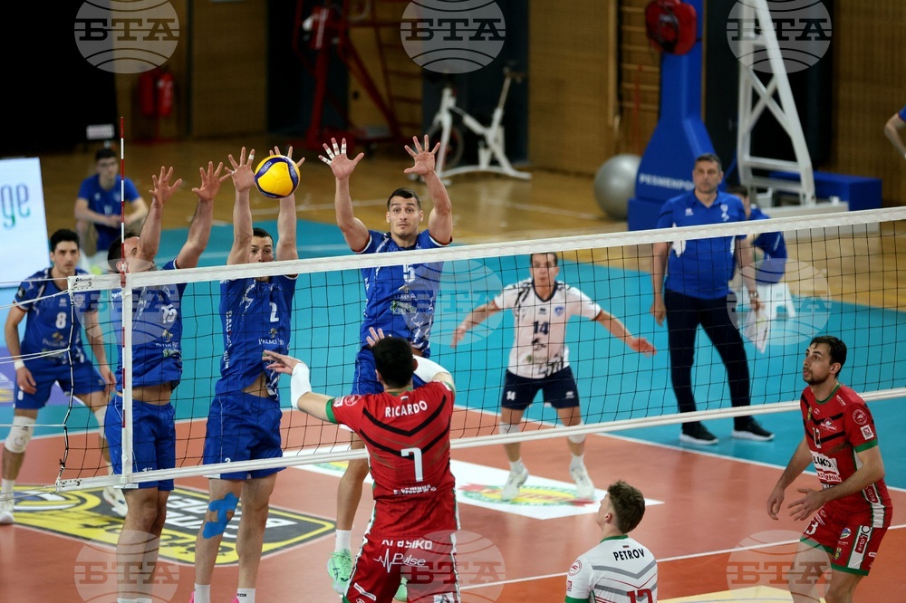 Волейбол - „Левски“ - „Нефтохимик 2010“