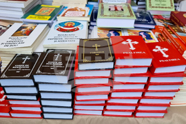 Румъния - Драганещ-Влашка - поклонение пред Честната глава на Свети Георги Победоносец