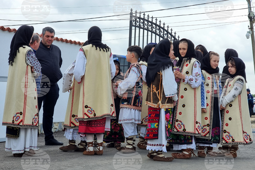 Румъния - Драганещ-Влашка - поклонение пред Честната глава на Свети Георги Победоносец