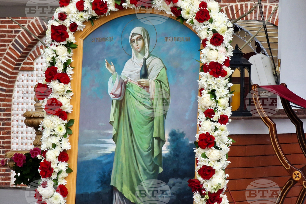 Румъния - Драганещ-Влашка - поклонение пред Честната глава на Свети Георги Победоносец