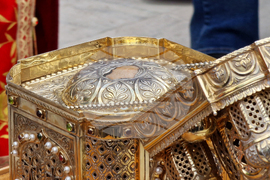 Румъния - Драганещ-Влашка - поклонение пред Честната глава на Свети Георги Победоносец