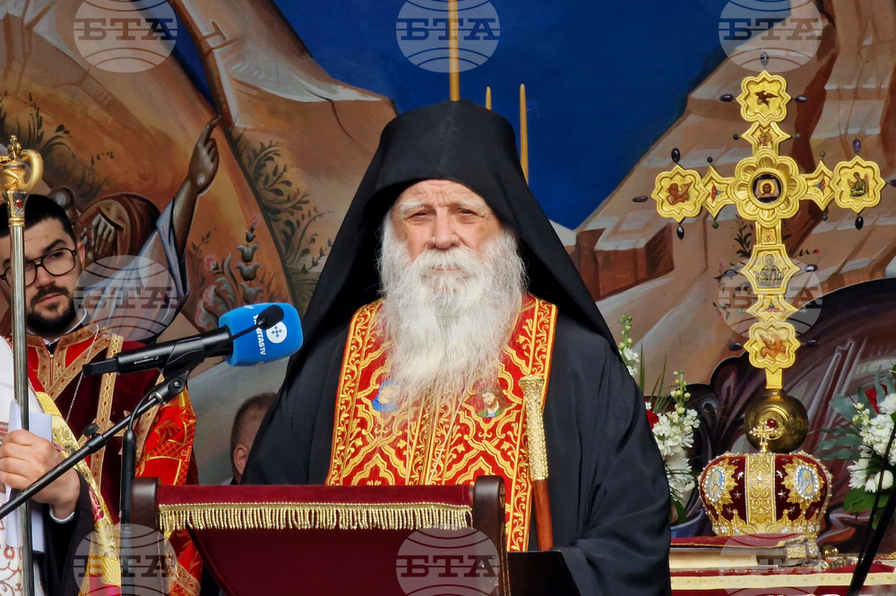 Румъния - Драганещ-Влашка - поклонение пред Честната глава на Свети Георги Победоносец