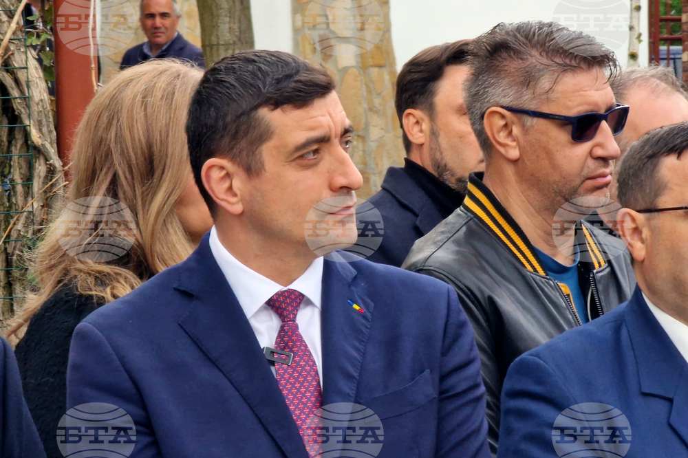 Румъния - Драганещ-Влашка - поклонение пред Честната глава на Свети Георги Победоносец