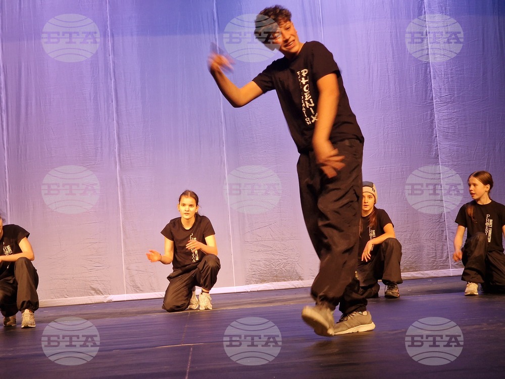 Разград - благотворителен концерт - „От деца за деца“