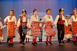 Разград - благотворителен концерт - „От деца за деца“