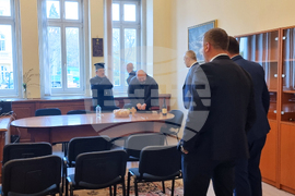 Народно събрание - Възраждане - стая - освещаване