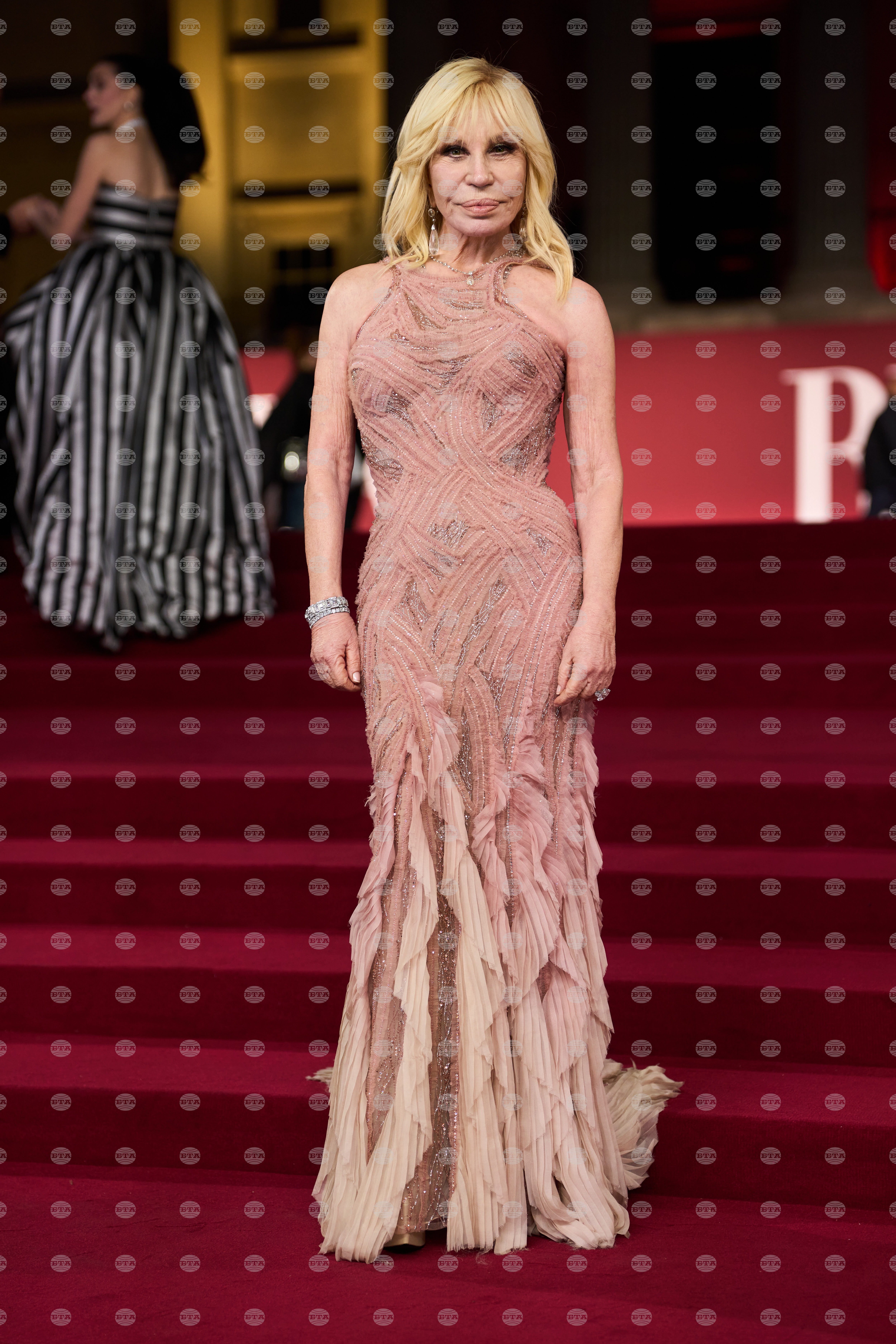 Britain The Devil Wears Prada 2 A Night With Runway Photo Call