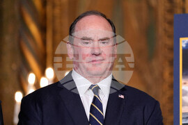 Pentagon Navy Secretary