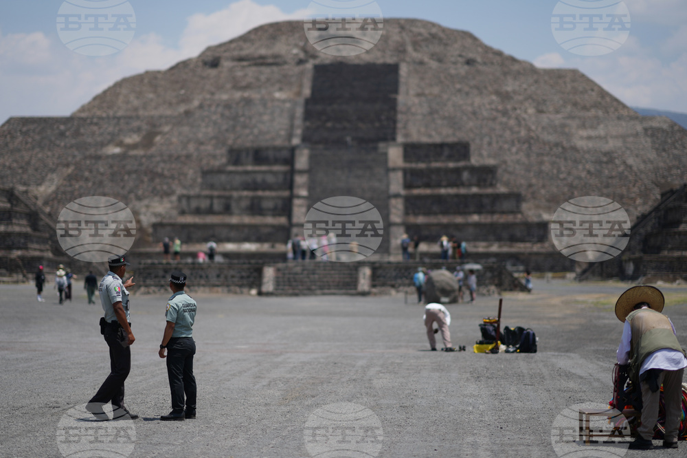 Mexico Teotihuacan Shooting