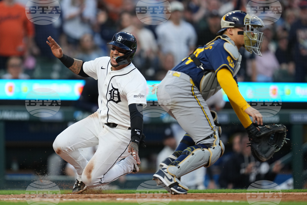 Brewers Tigers Baseball