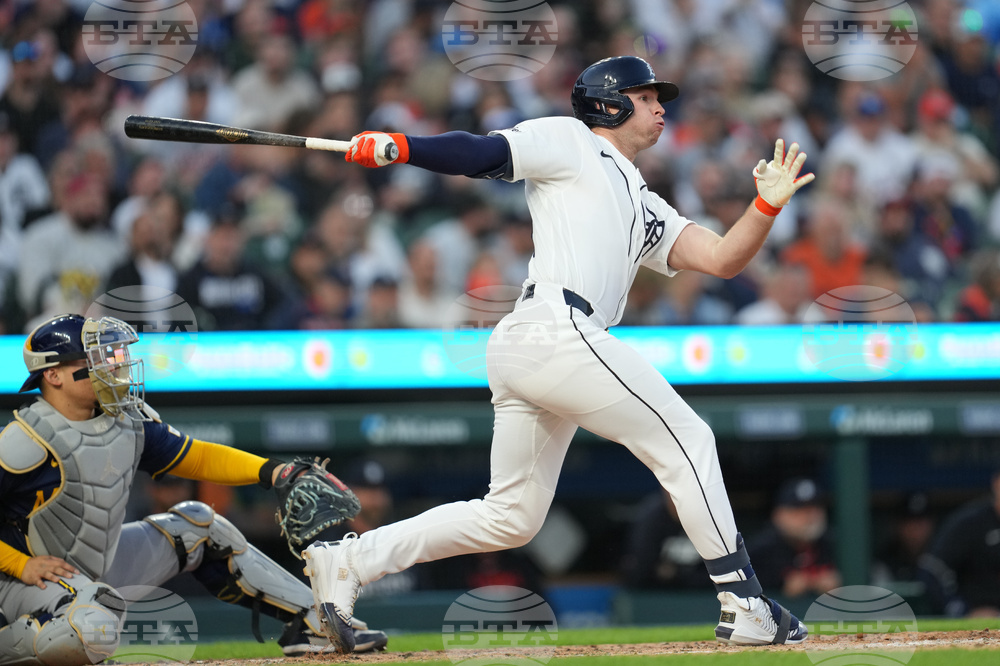 Brewers Tigers Baseball