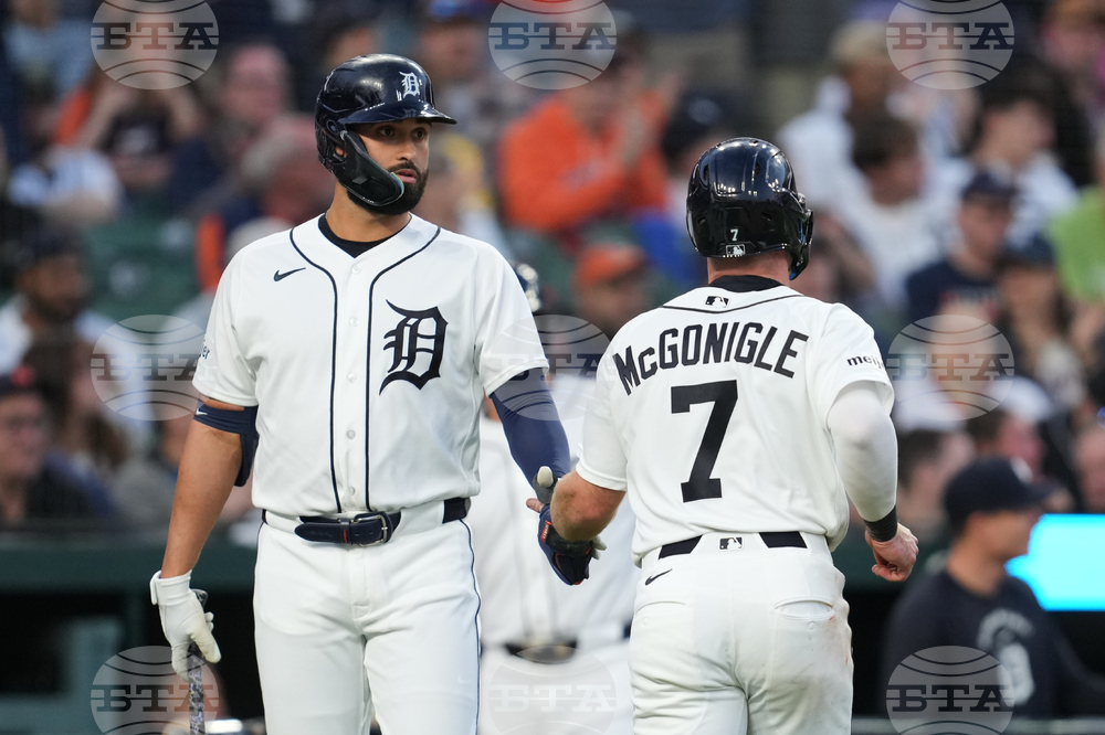 Brewers Tigers Baseball