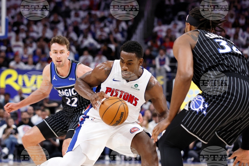 Magic Pistons Basketball