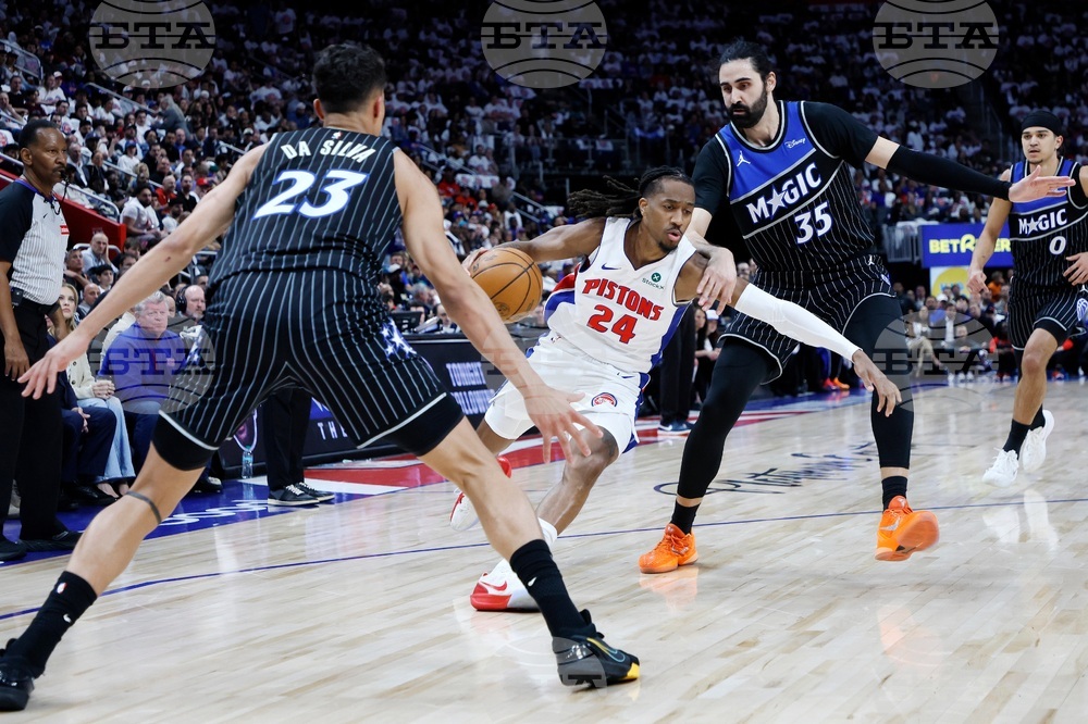 Magic Pistons Basketball