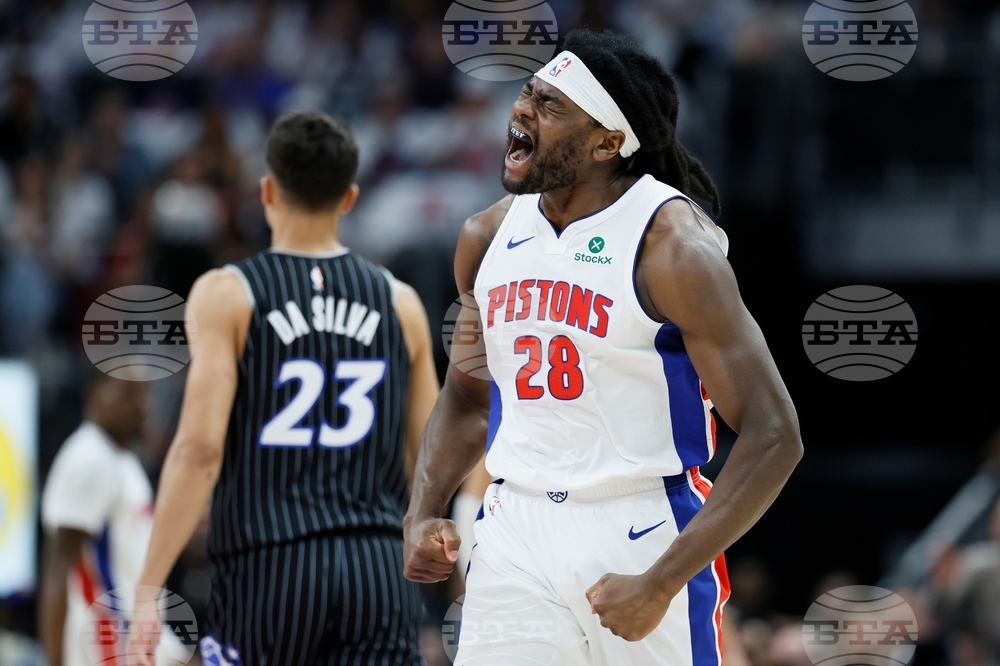 Magic Pistons Basketball