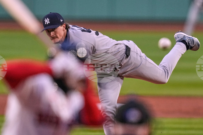 APTOPIX Yankees Red Sox Baseball