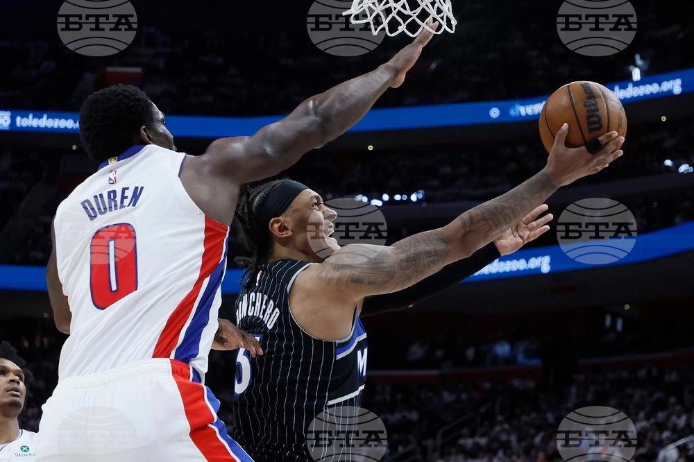 Magic Pistons Basketball