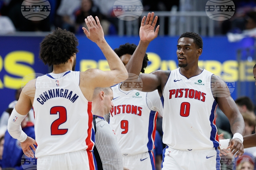 Magic Pistons Basketball