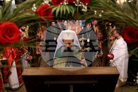 Храм „Св. вмчца Неделя“ - Лазар Български - мощи - литургия