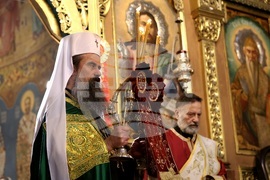 Храм „Св. вмчца Неделя“ - Лазар Български - мощи - литургия