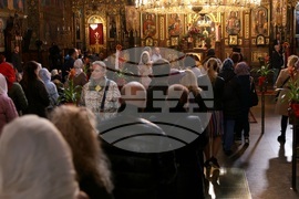 Храм „Св. вмчца Неделя“ - Лазар Български - мощи - литургия