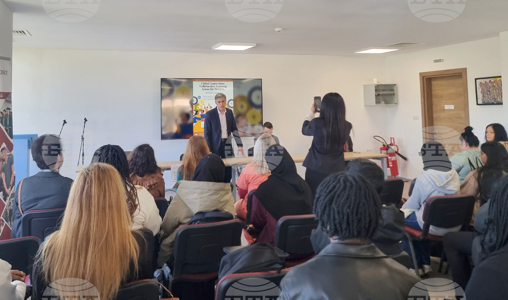 Стара Загора - студентска конференция на тема „Глобални връзки: Съвместно учене отвъд границите“