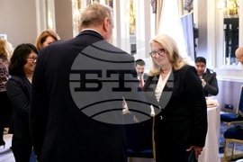 Министерство на туризма - дипломатически корпус - работна закуска