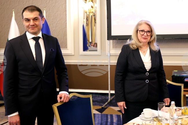 Министерство на туризма - дипломатически корпус - работна закуска